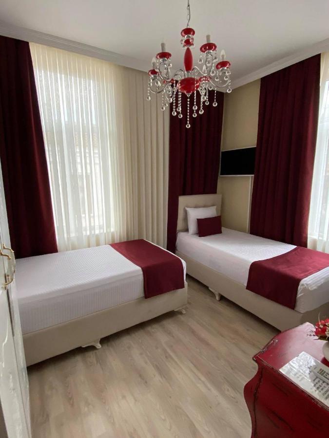 Otantik Shumen Hotel Buitenkant foto