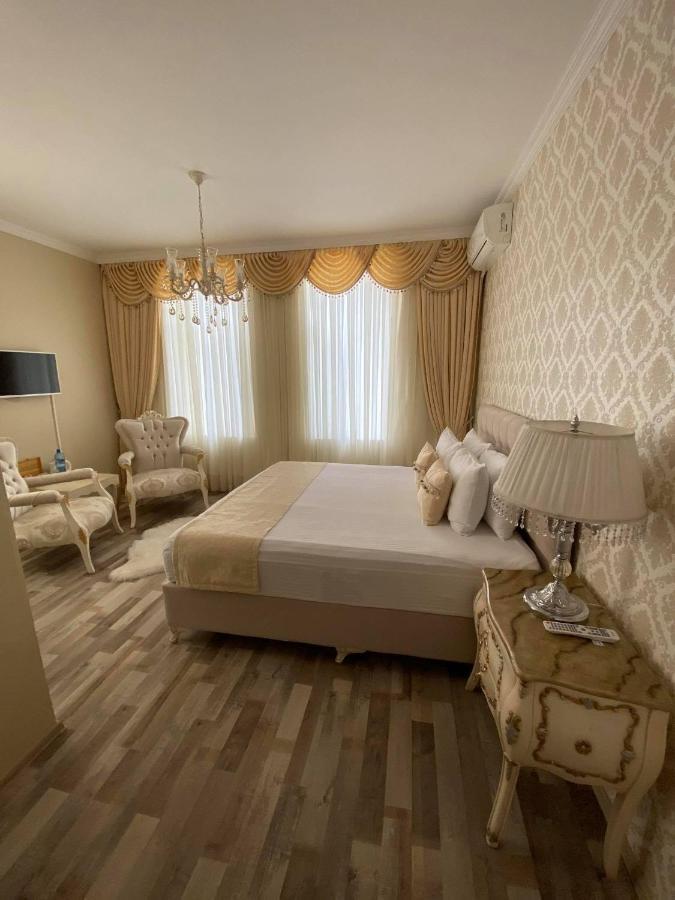 Otantik Shumen Hotel Buitenkant foto