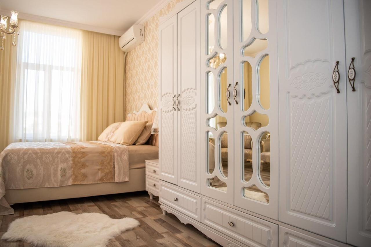 Otantik Shumen Hotel Buitenkant foto