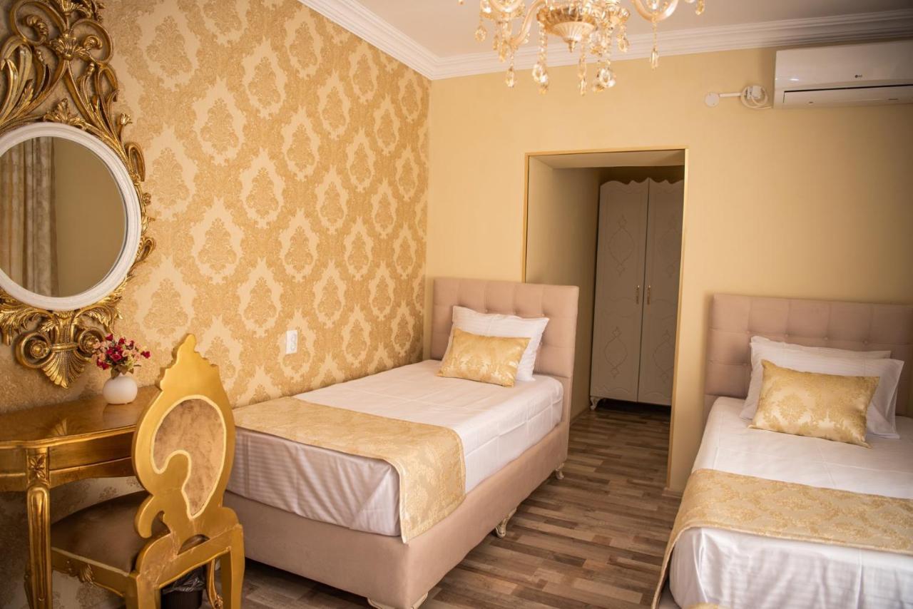 Otantik Shumen Hotel Buitenkant foto